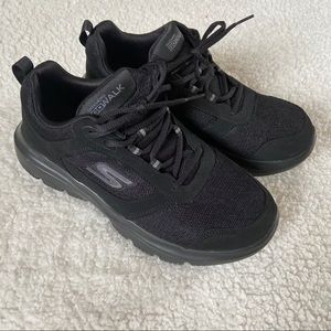 Men’s Sketchers NWOT